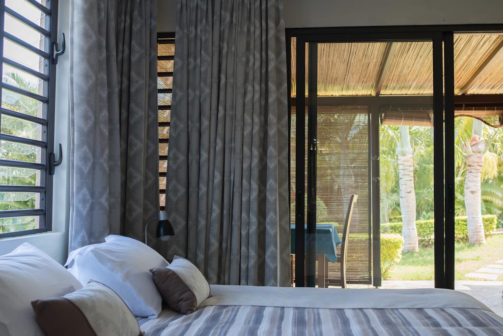 Appartamento Flamboyant Ocean View - Ex Hillside Haven Tamarin Esterno foto